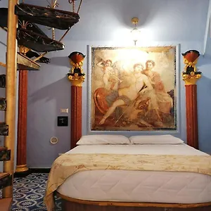  Apartment Domus Almapetra Ai Fori Imperiali